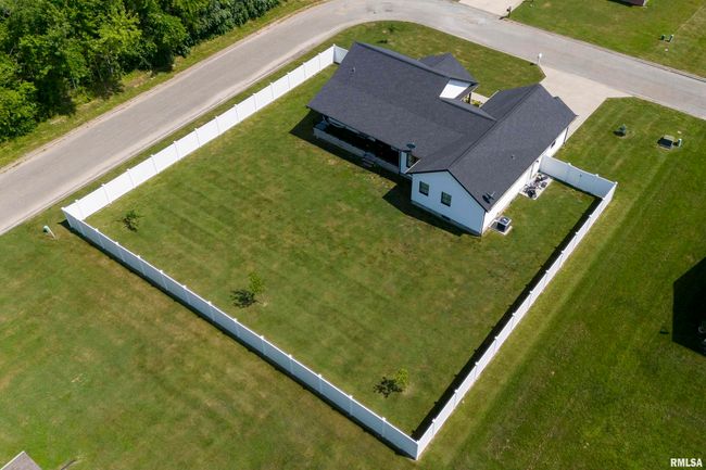 1209 Wildflower Ln, House other with 3 bedrooms, 2 bathrooms and null parking in Herrin IL | Image 30