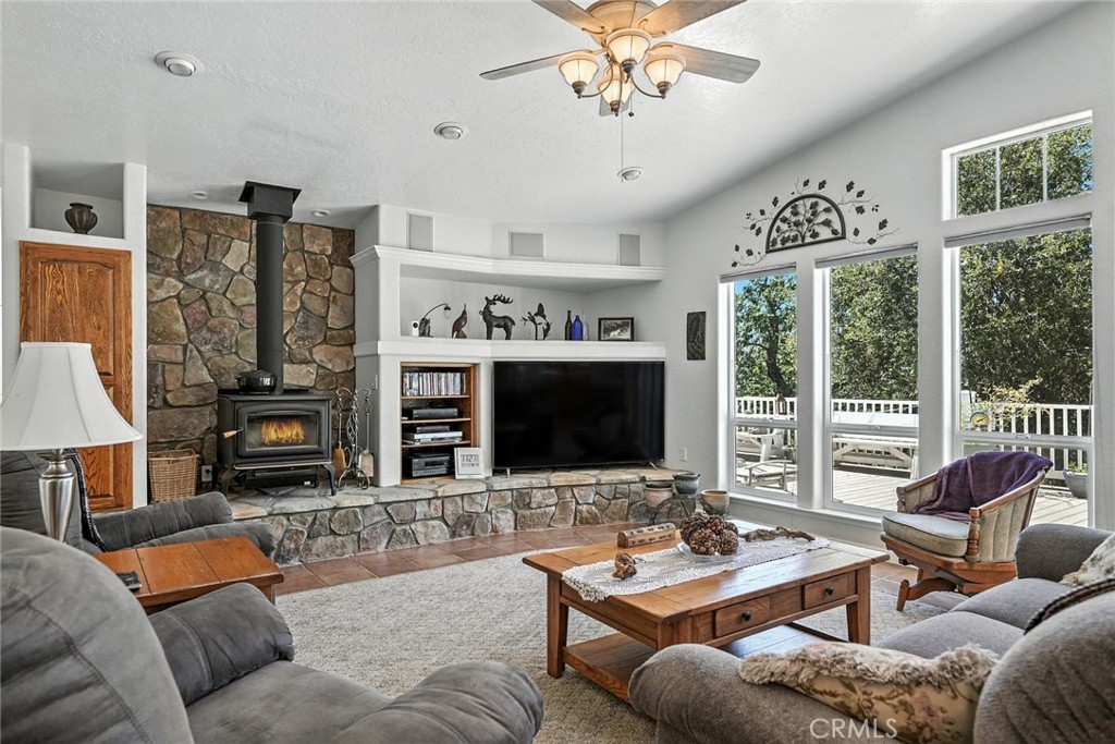 Residential in Ahwahnee 5