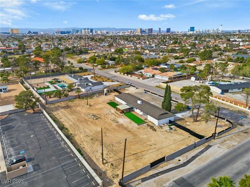 2583 Emerald Ave, Las Vegas, NV, 89120-3340 | Card Image
