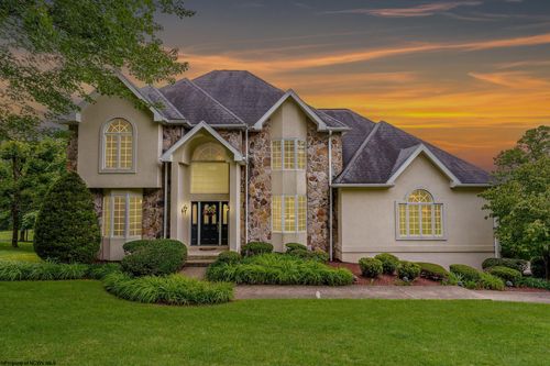 4212 Persimmon Woods Dr, Morgantown, WV, 26508-8684 | Card Image