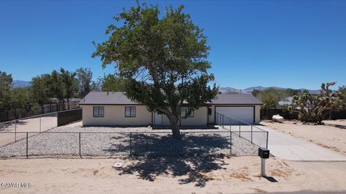 11340 E Avenue R, Littlerock, CA, 93543 | Card Image