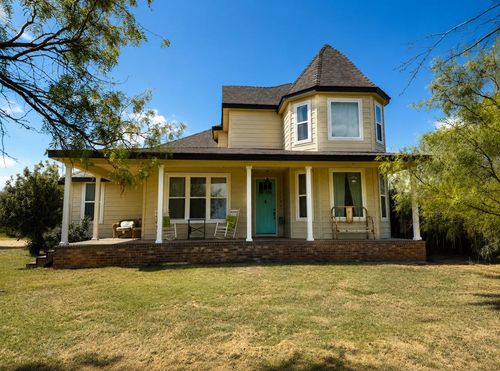 218 Echols Dr, Coahoma, TX, 79511-2026 | Card Image