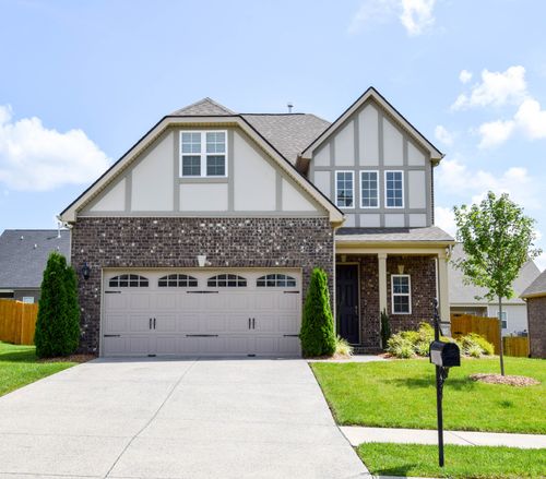 1017 Wickshire Dr, Gallatin, TN, 37066-3547 | Card Image