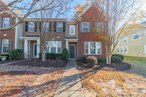 18426 W Catawba Ave, Cornelius, NC, 28031-5794 | Card Image