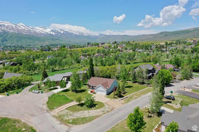 Drone / aerial view featuring a mountain view and a residential view | Image 37