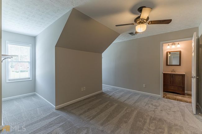 1008 Maple Creek Dr, House other with 5 bedrooms, 3 bathrooms and null parking in Loganville GA | Image 33