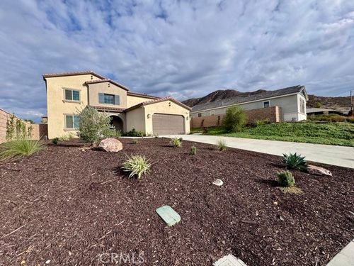 29634 Lewis Cir, Winchester, CA, 92596-6025 | Card Image