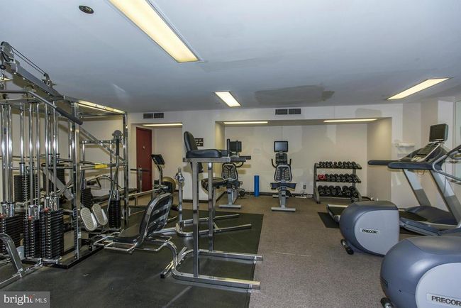 APT-713S - 1805 Crystal Dr, Condo with 3 bedrooms, 2 bathrooms and null parking in ARLINGTON VA | Image 39
