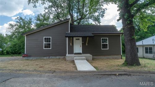 310 Field St, Park Hills, MO, 63601-2107 | Card Image