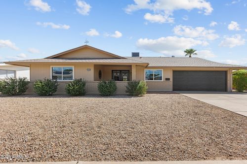 10944 W Saratoga Cir, Sun City, AZ, 85351-2114 | Card Image