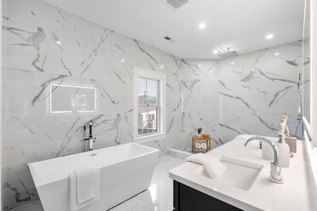 21 Jayne Rd, House other with 5 bedrooms, 4 bathrooms and 2 parking in Needham MA | Image 24