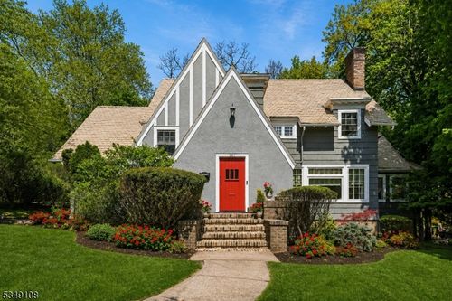 387 Beechspring Rd, South Orange, NJ, 07079-1520 | Card Image