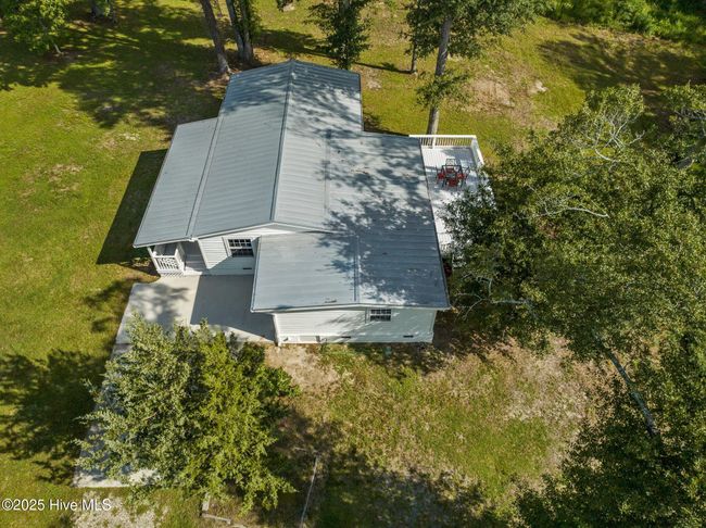 2301 Sloop Point Loop Rd, House other with 3 bedrooms, 2 bathrooms and null parking in Hampstead NC | Image 12