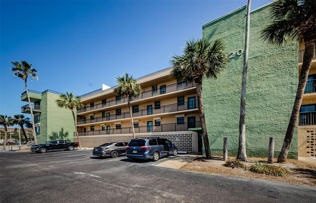 APT-201 - 18201 Gulf Blvd, Condo with 3 bedrooms, 2 bathrooms and null parking in Redington Shores FL | Image 24