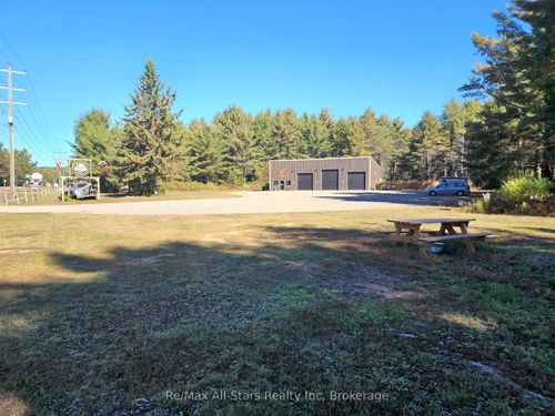 25798 Highway 35 Highway, Lake of Bays, ON, P0A1H0 | Card Image