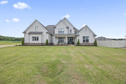 125 Crossbrook Cv, Medina, TN, 38355-1710 | Card Image