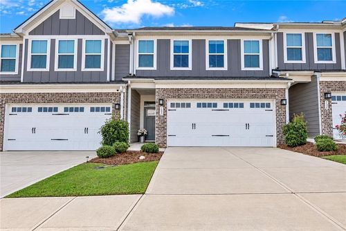 120 Salt Lake Ln, Hoschton, GA, 30548-2815 | Card Image