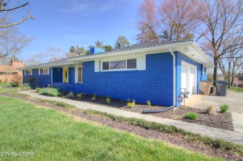 7304 Sheffield Dr, Knoxville, TN, 37909-2415 | Card Image