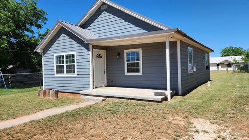 809 Bowie St, Sweetwater, TX, 79556-5827 | Card Image