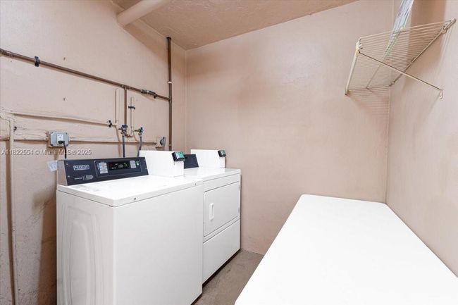 APT-206 - 9481 Evergreen Pl, Condo with 1 bedrooms, 1 bathrooms and null parking in Davie FL | Image 16