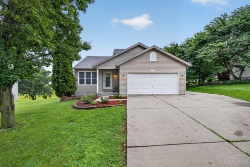 6924 Beagle Dr, Hamilton, OH, 45011-6561 | Card Image