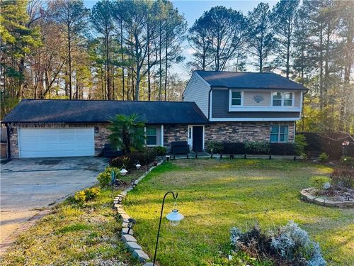 7423 Chilton Ln, Riverdale, GA, 30296-1411 | Card Image