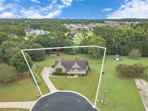 777 Appian Way, Statham, GA, 30666-2313 | Card Image