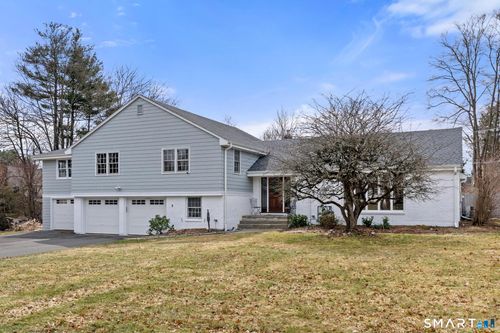 9 Juniper Ln, West Hartford, CT, 06117-1127 | Card Image