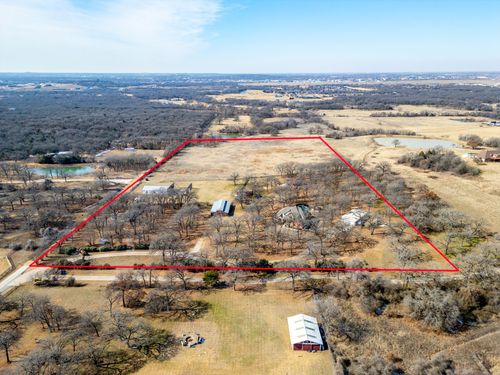 330 Madeline Lane, Burleson, TX, 76028 | Card Image