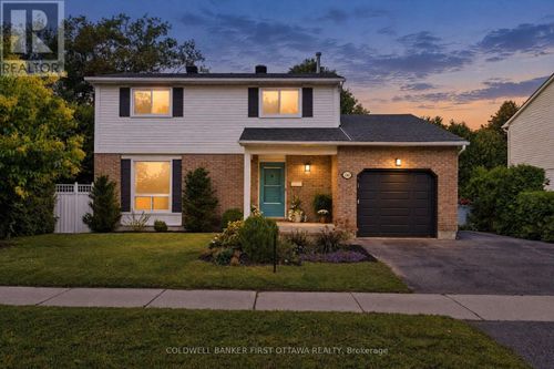 1365 Baden Ave, Gloucester, ON, K1T1V8 | Card Image