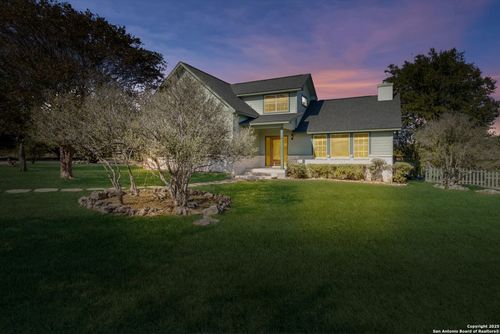 116 Ridge Pl, Boerne, TX, 78006-7880 | Card Image