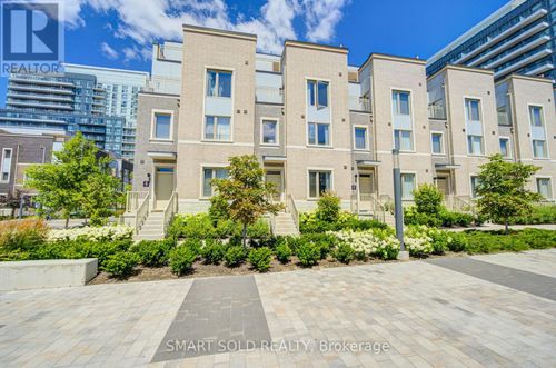 112-30 Almond Blossom Mews, Concord, ON, L4K0N6 | Card Image