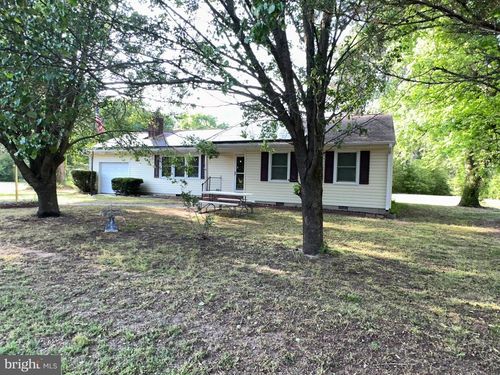 8062 Dividing Creek Rd, POCOMOKE CITY, MD, 21851-3730 | Card Image