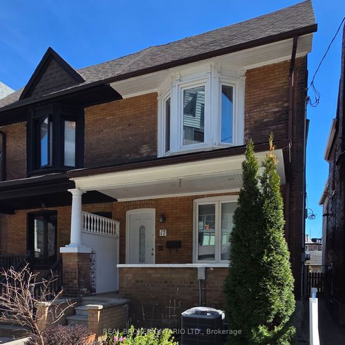 17 Howard Park Avenue, Toronto, ON, M6R1V3 | Card Image