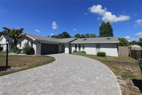 17815 Sunrise Dr, LUTZ, FL, 33549-5586 | Card Image