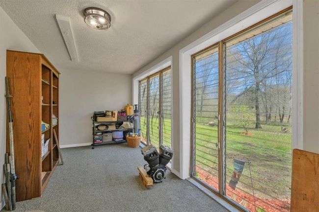 17 Lattimer Ln, House other with 3 bedrooms, 2 bathrooms and null parking in Wallkill NY | Image 13