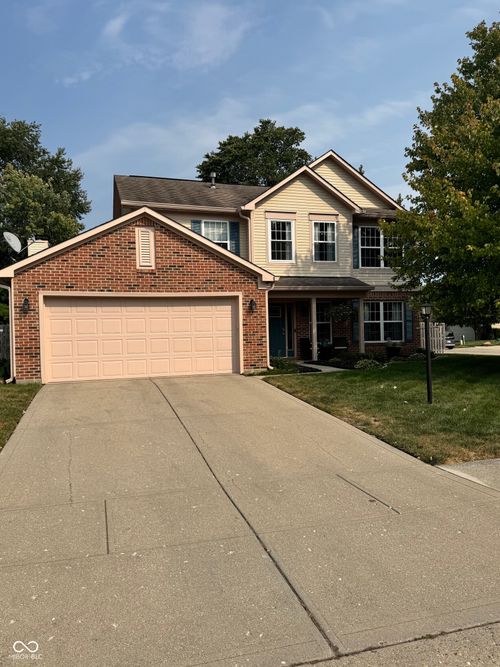 1807 Fullerton Dr, Indianapolis, IN, 46214-3268 | Card Image
