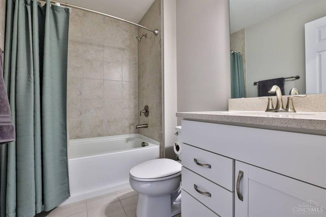 684 Newton Dr, House other with 4 bedrooms, 4 bathrooms and null parking in Beavercreek OH | Image 45