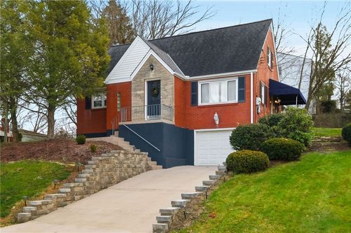 1024 Garden Pl, Glenshaw, PA, 15116-2245 | Card Image