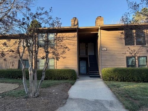 701 Parkaire Xing, Marietta, GA, 30068 | Card Image