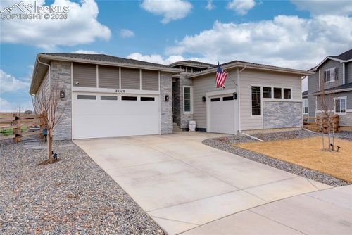 24570 E 36th Ave, Aurora, CO, 80019-3755 | Card Image