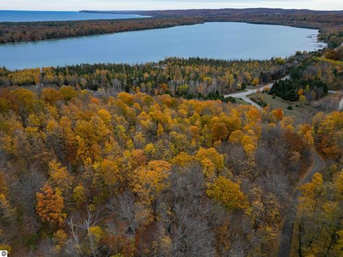 0000 W Harbor Hwy, Maple City, MI, 49664 | Card Image