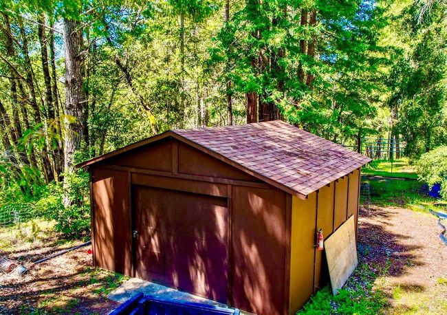 10951 Big Meadow Rd, House other with 2 bedrooms, 3 bathrooms and 6 parking in Philo CA | Image 46