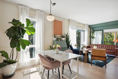 321-2520 Guelph Street, Vancouver, BC, V5T0K7 | Card Image