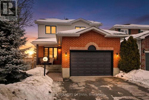 14 Gamma Crt, Nepean, ON, K2J3W8 | Card Image