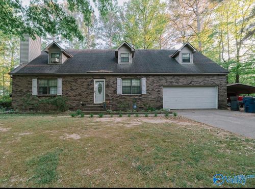 1219 Laquita Dr Nw, Arab, AL, 35016-1815 | Card Image