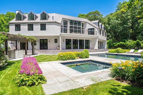 68 Fresh Pond Rd, Amagansett, NY, 11930-2239 | Card Image