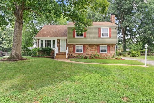 6437 Moon Ln, North Chesterfield, VA, 23234-5651 | Card Image