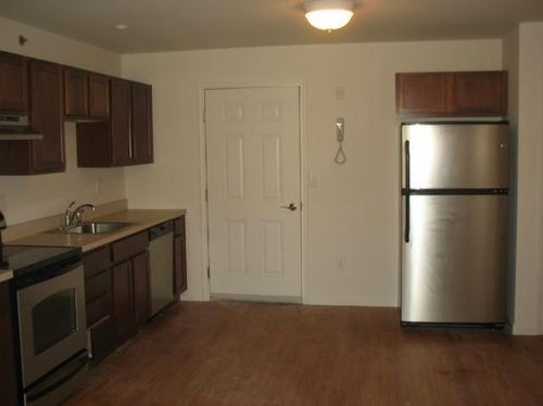 204-7 New St, Danbury, CT, 06810-6511 | Card Image