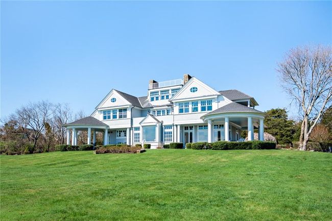 597 Beavertail Rd, Home with 5 bedrooms, 4 bathrooms and 8 parking in Jamestown RI | Image 33